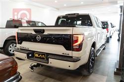 نيسان تيتان